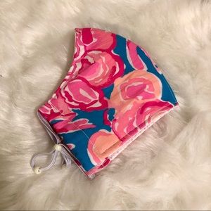 Lilly Pulitzer Other - Face Mask with Filter Pocket Lilly Pulitzer Other - Face Mask with Filter Pocket